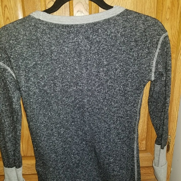 New OREGON DUCKS lady sweater - Picture 2 of 3